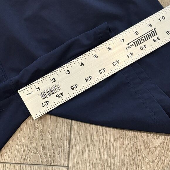 Fabletics Fundamental Shorts Men Large Navy Blue Pull On Athletic Activewear - Picture 7 of 7